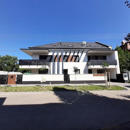 Judona Apartment Hajdúszoboszló Exterior foto